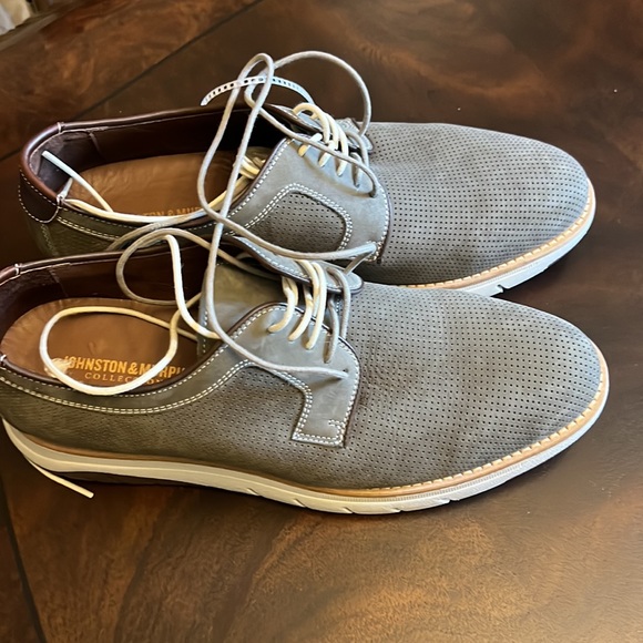 Johnston & Murphy Collection Men's Vaughn Perforated Plain Toe Oxfords - Picture 3 of 12